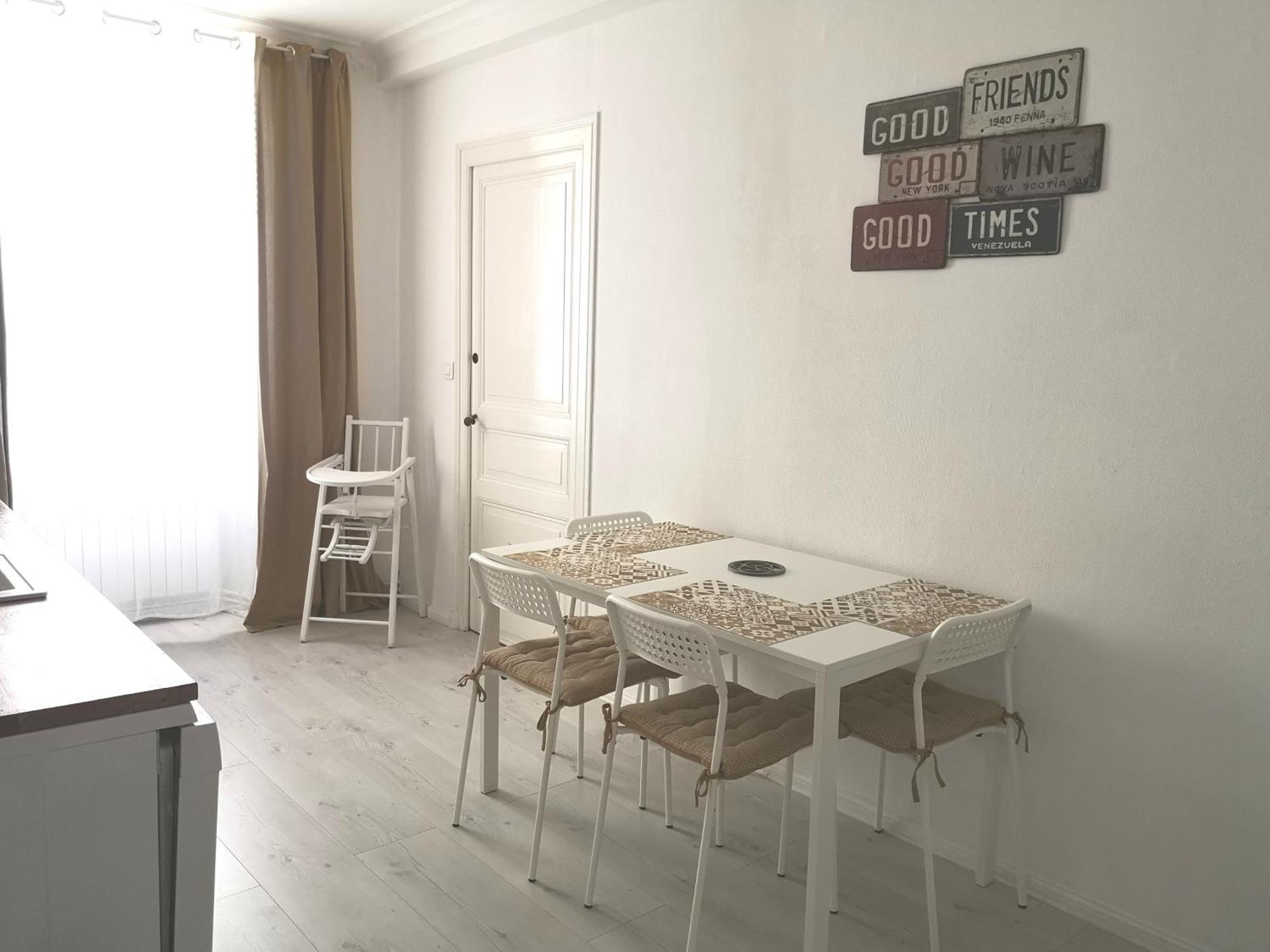 La Demeure Des Artistes - Quartier Historique Villa Saintes Eksteriør billede