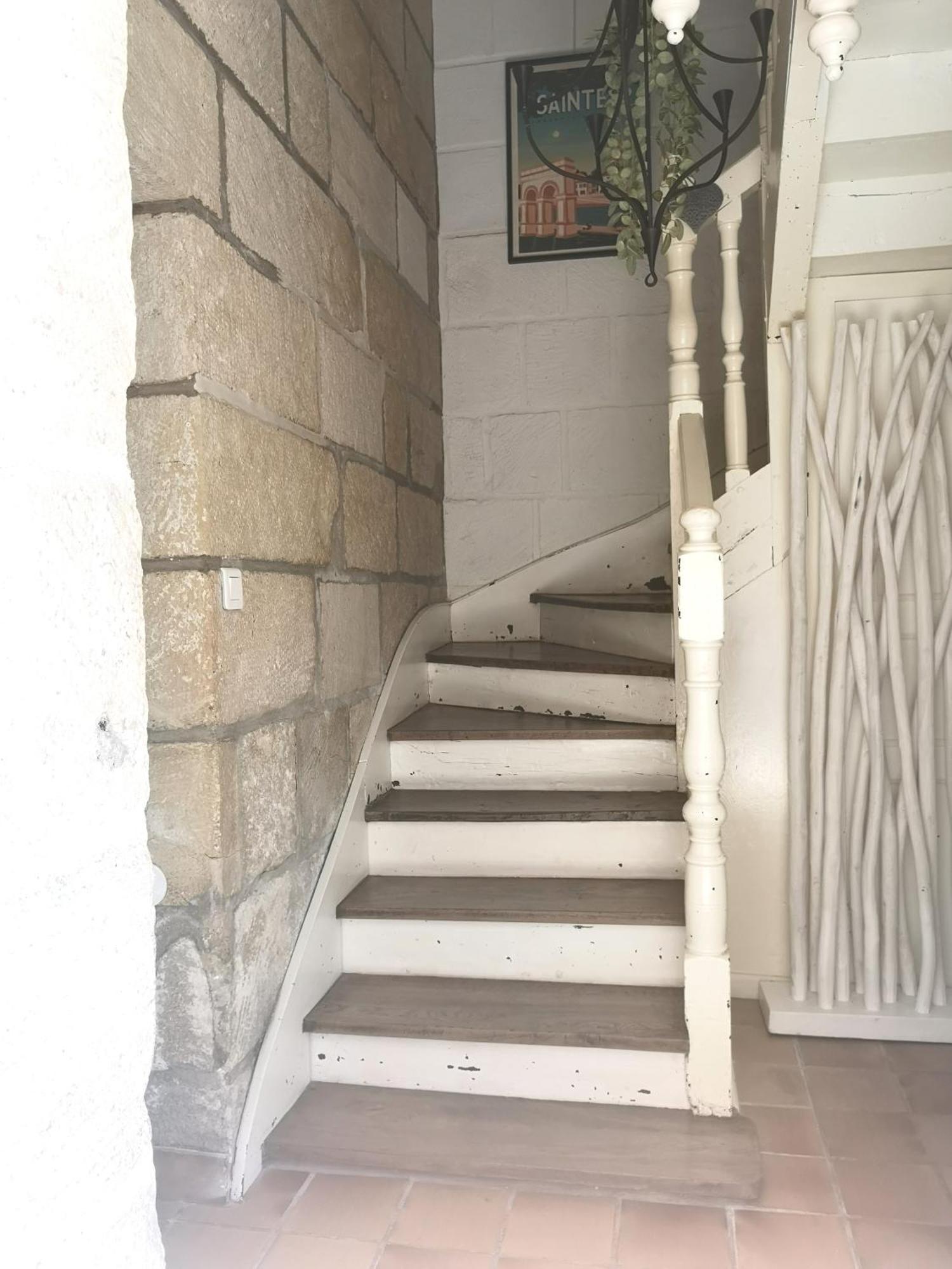 La Demeure Des Artistes - Quartier Historique Villa Saintes Eksteriør billede